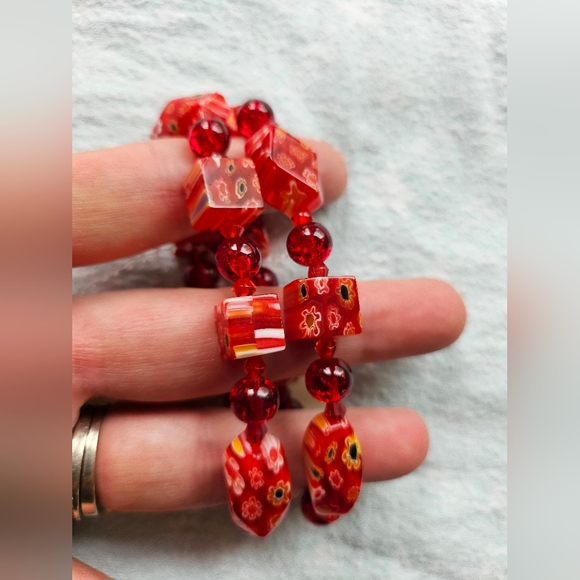 Vintage Shades of Red Beaded Stretch Bracelets, Lot Of Two, EsMar, NWT - Picture 7 of 11